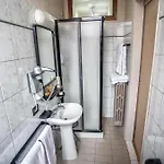Отель Novara