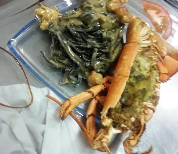 诺瓦拉酒店 3* 韦尔巴尼亚